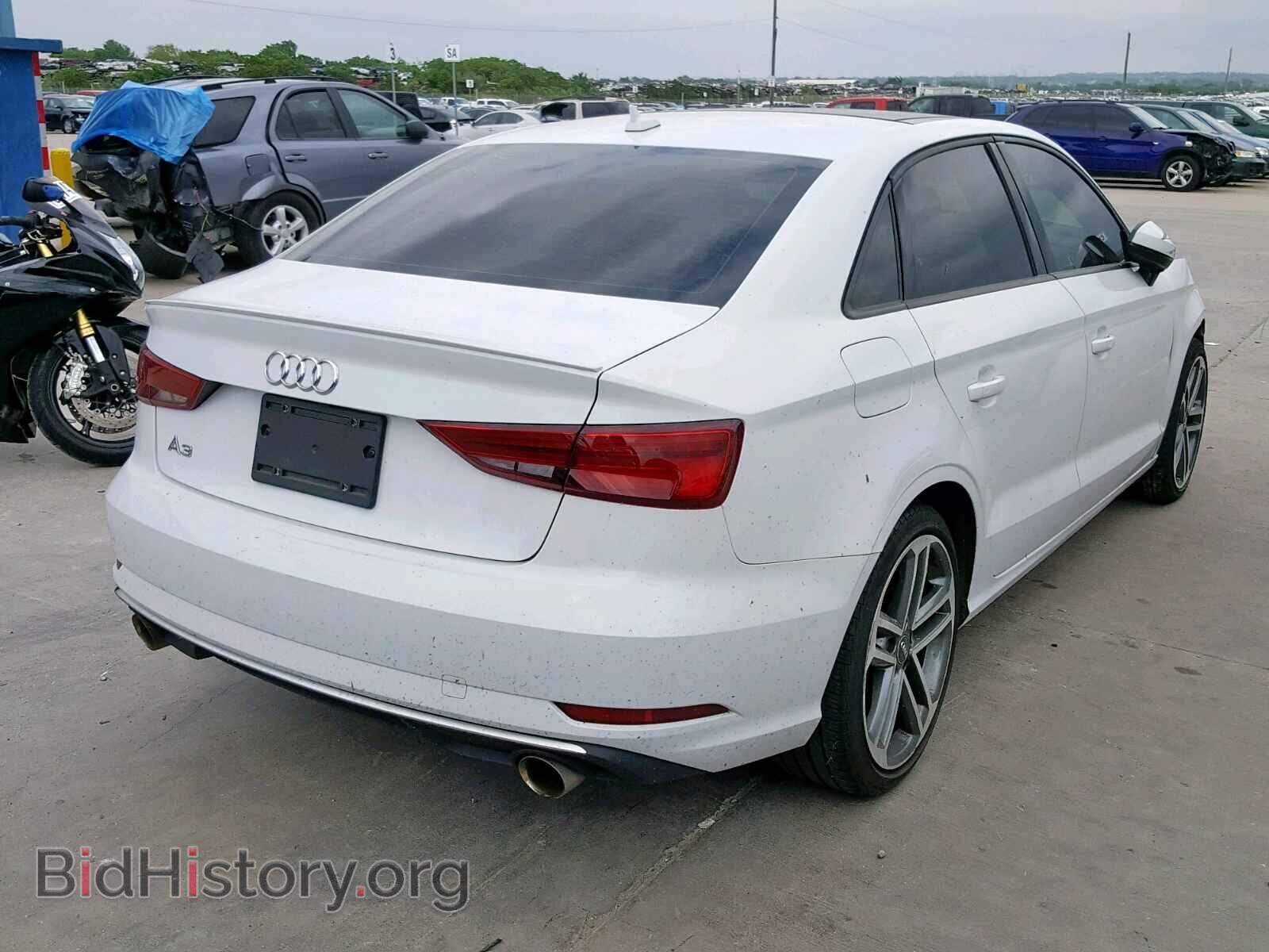 2017 AUDI A3 - VIN: WAUAUGFF9H1047138 - Фото 4