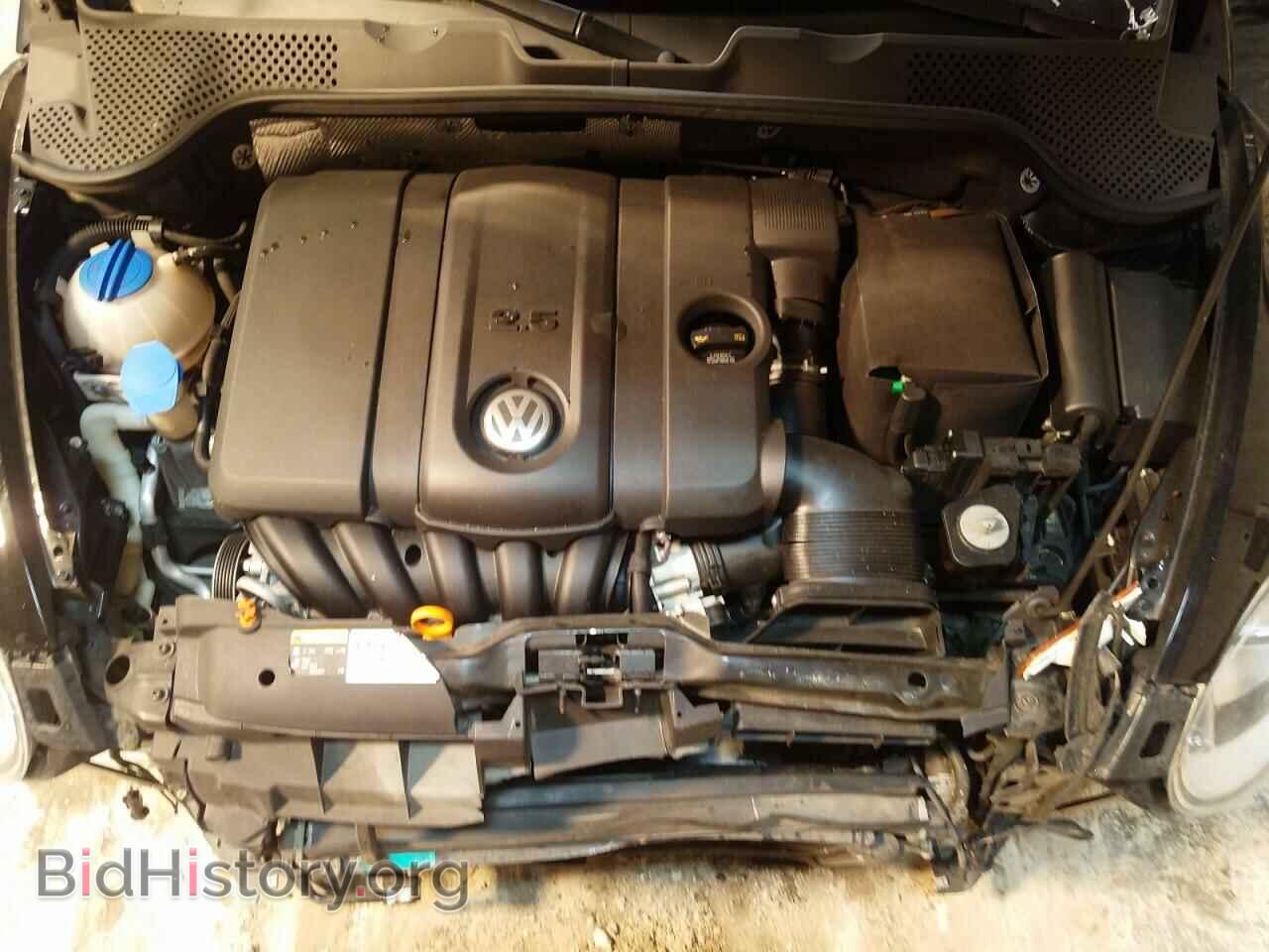 2013 VOLKSWAGEN BEETLE - VIN: 3VWJP7ATXDM659270 - Фото 7