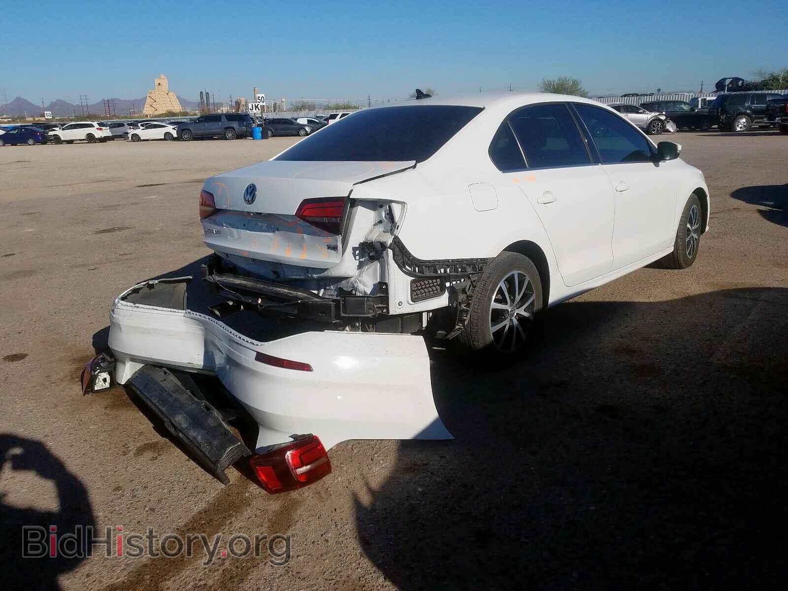 2017 VOLKSWAGEN JETTA - VIN: 3VWDB7AJ3HM408395 - Фото 4