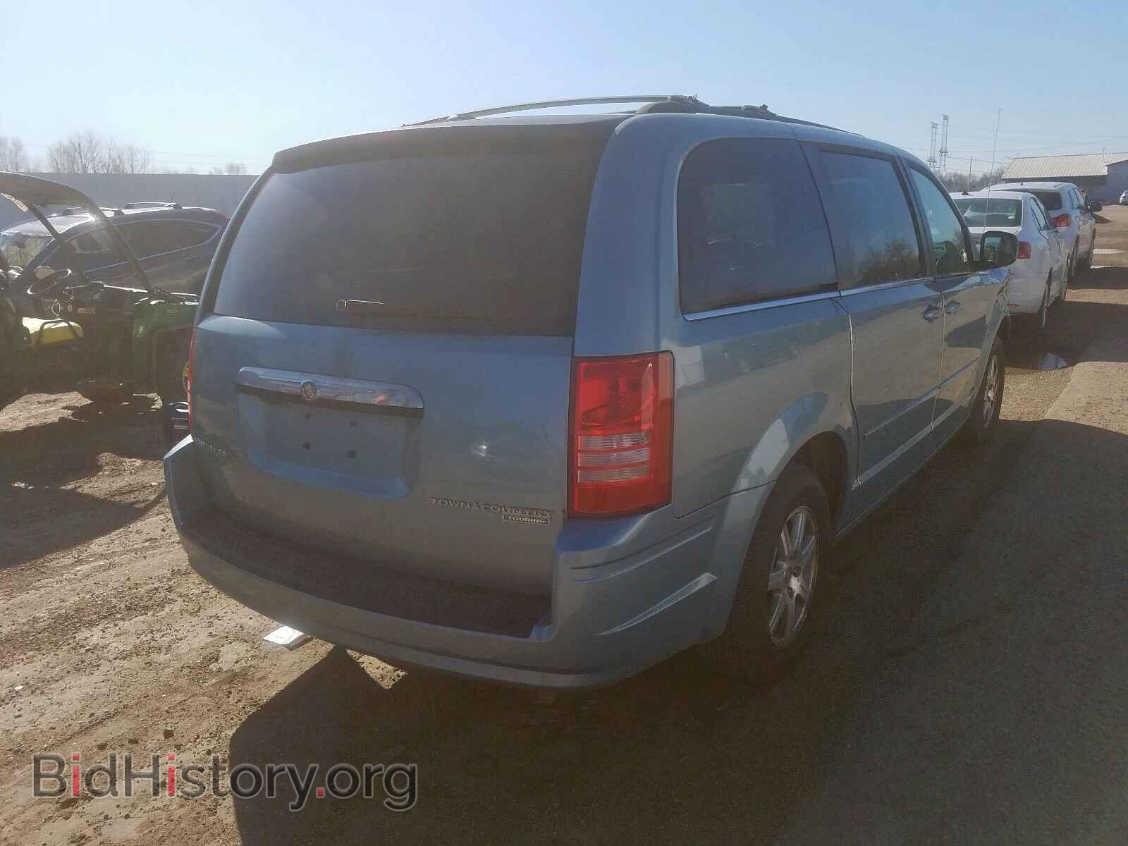 2009 CHRYSLER MINIVAN - VIN: 2A8HR541X9R558152 - Фото 4