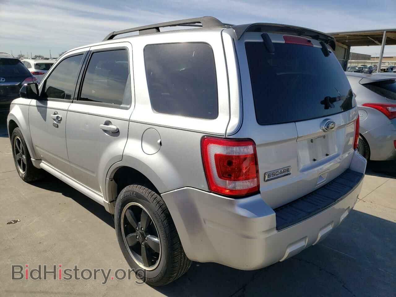 2010 FORD ESCAPE - VIN: 1FMCU0D73AKA95504 - Фото 3