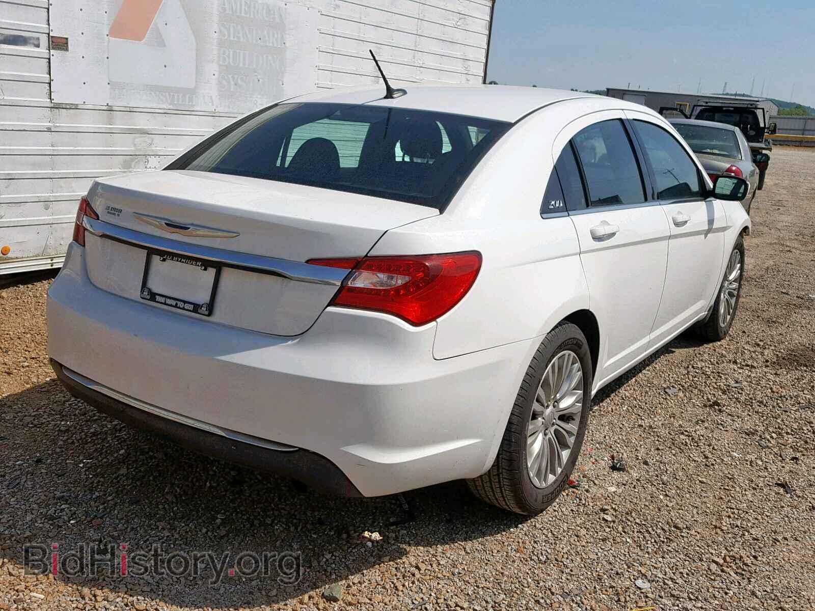 2012 CHRYSLER 200 - VIN: 1C3CCBAB1CN256904 - Фото 4