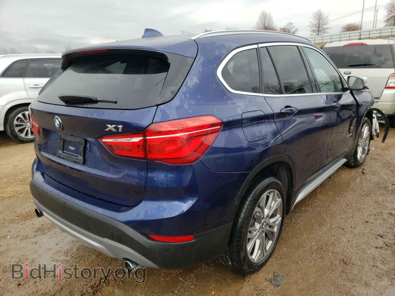 2017 BMW X1 - VIN: WBXHT3C37H5F83365 - Фото 4