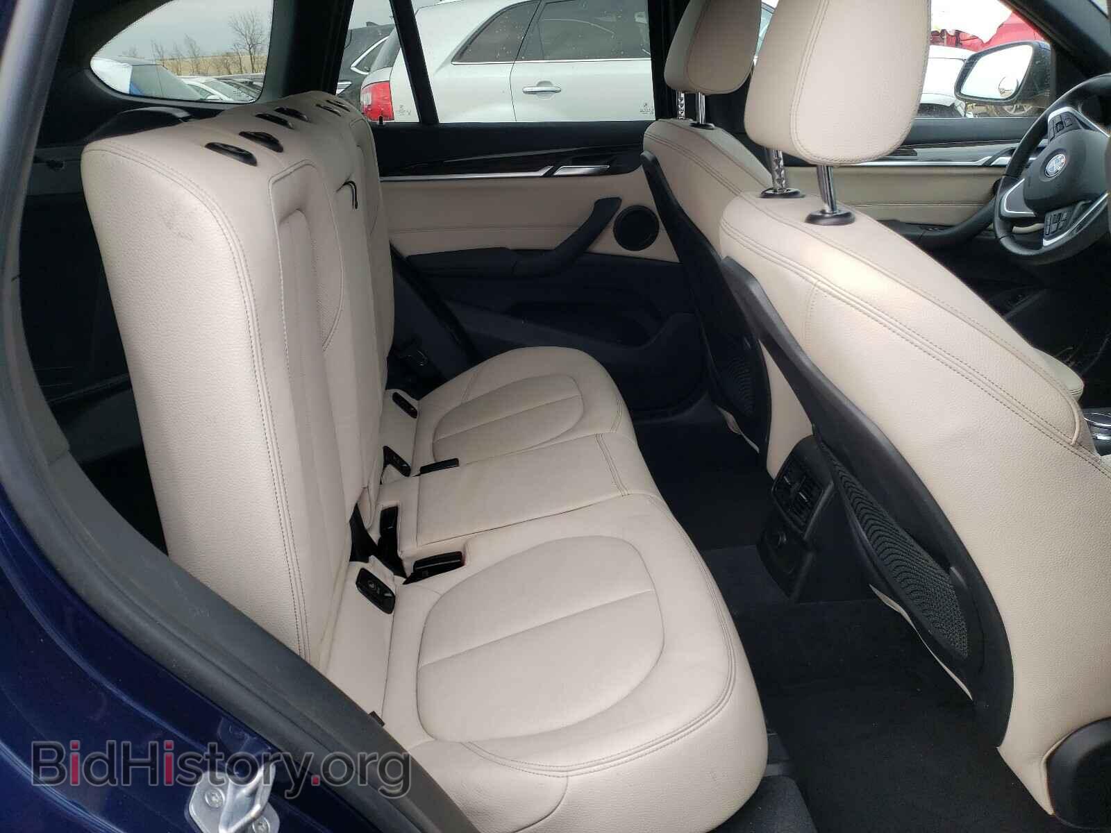2017 BMW X1 - VIN: WBXHT3C37H5F83365 - Фото 6