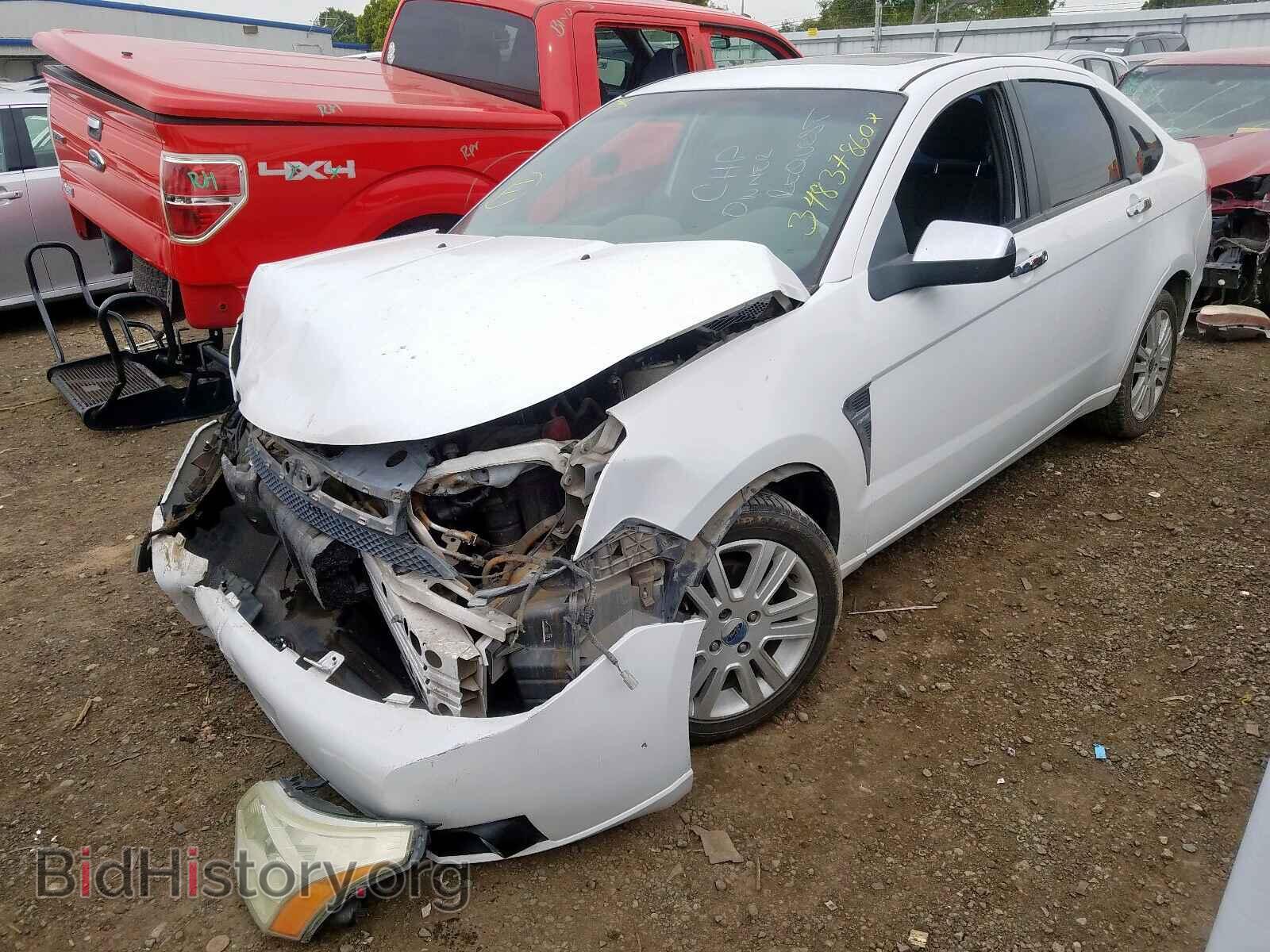 2008 FORD FOCUS - VIN: 1FAHP35N98W188066 - Photo 2