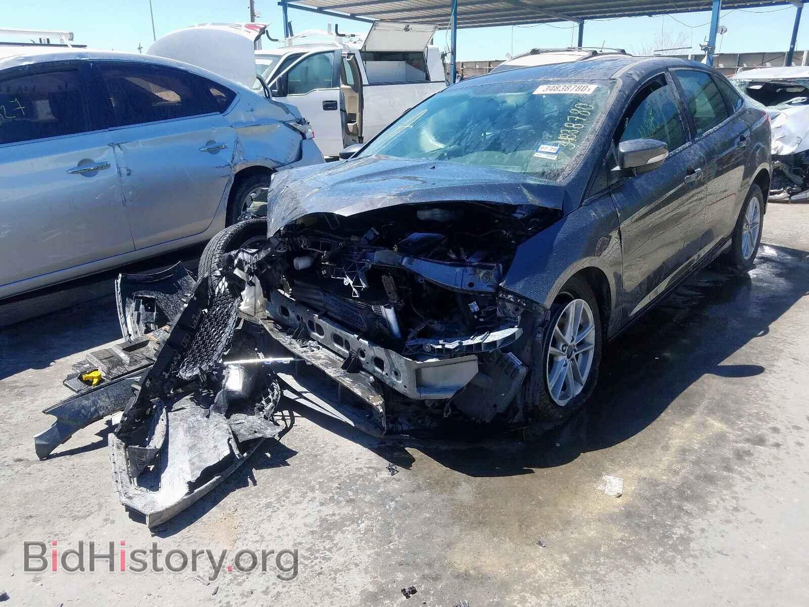 2017 FORD FOCUS - VIN: 1FADP3F2XHL257707 - Photo 2