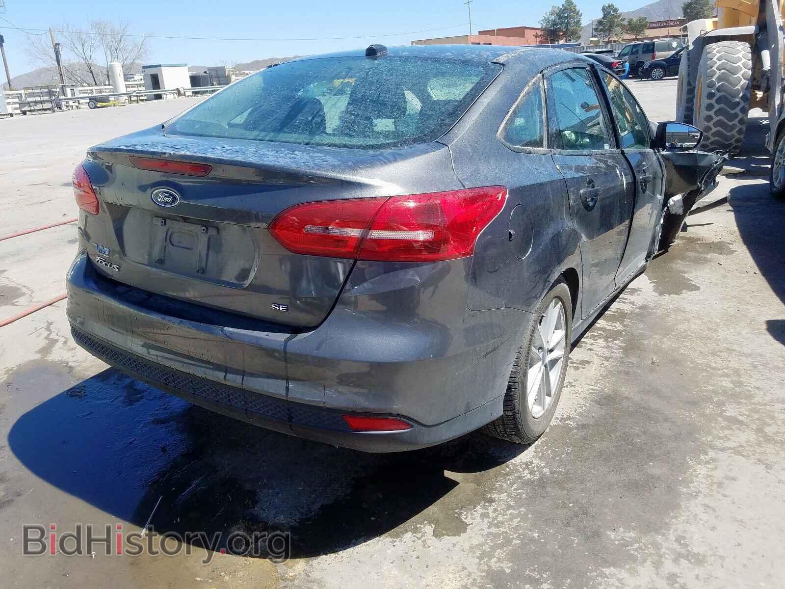 2017 FORD FOCUS - VIN: 1FADP3F2XHL257707 - Photo 4