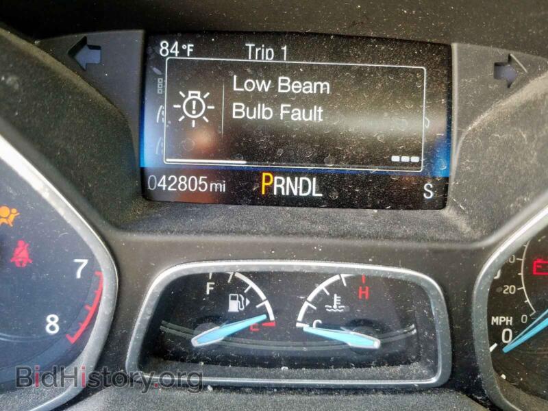 2017 Ford FOCUS (VIN 1FADP3F2XHL257707) — photo 8 of 10