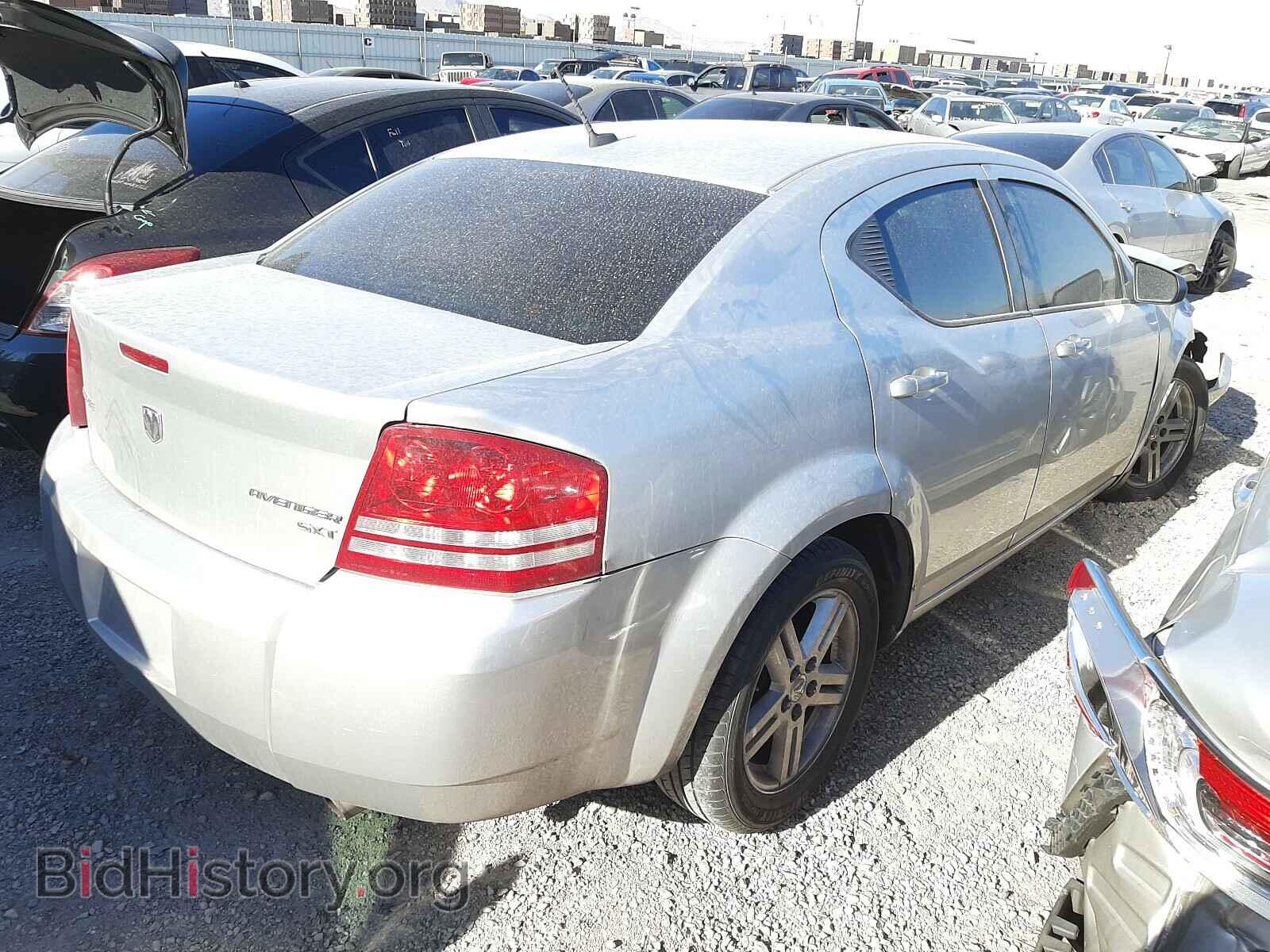2010 DODGE AVENGER - VIN: 1B3CC4FB8AN153154 - Photo 4