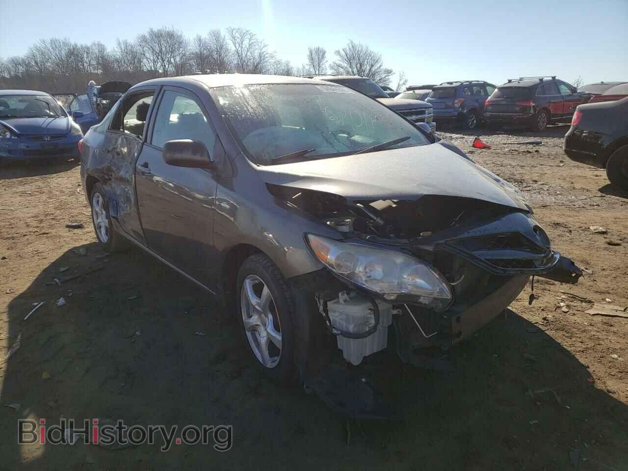 Photo 2T1BU4EE7BC706884 - TOYOTA COROLLA 2011