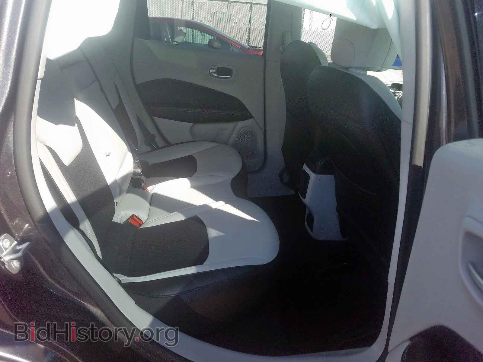2019 JEEP COMPASS - VIN: 3C4NJDBB8KT711802 - Фото 6