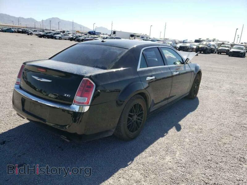 2012 Chrysler 300 (VIN 2C3CCACG3CH166598) — фото 4 из 10