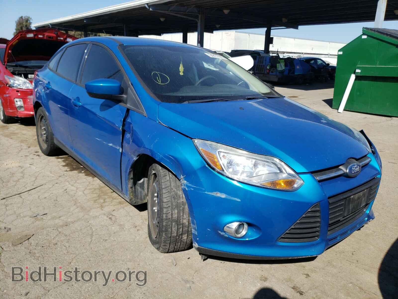 Photo 1FAHP3F24CL251296 - FORD FOCUS 2012