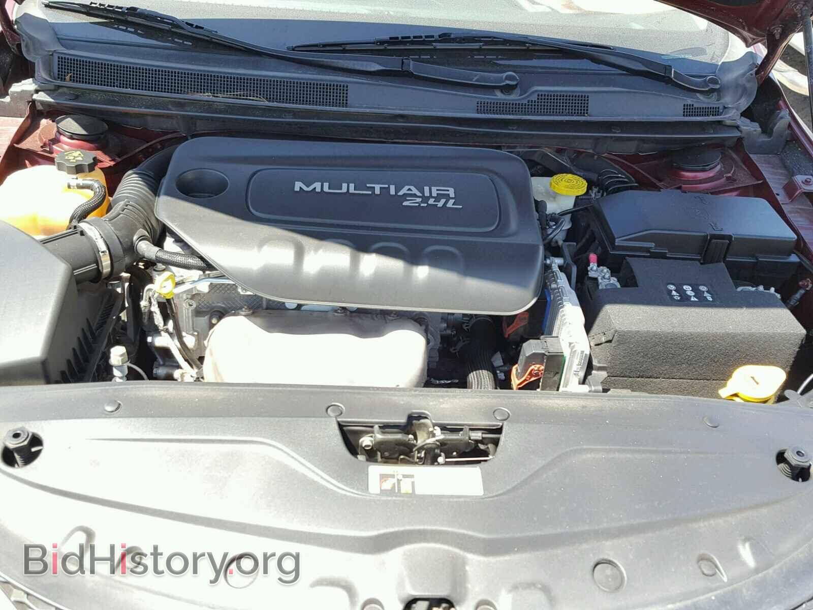 2016 CHRYSLER 200 - VIN: 1C3CCCAB2GN141837 - Фото 7