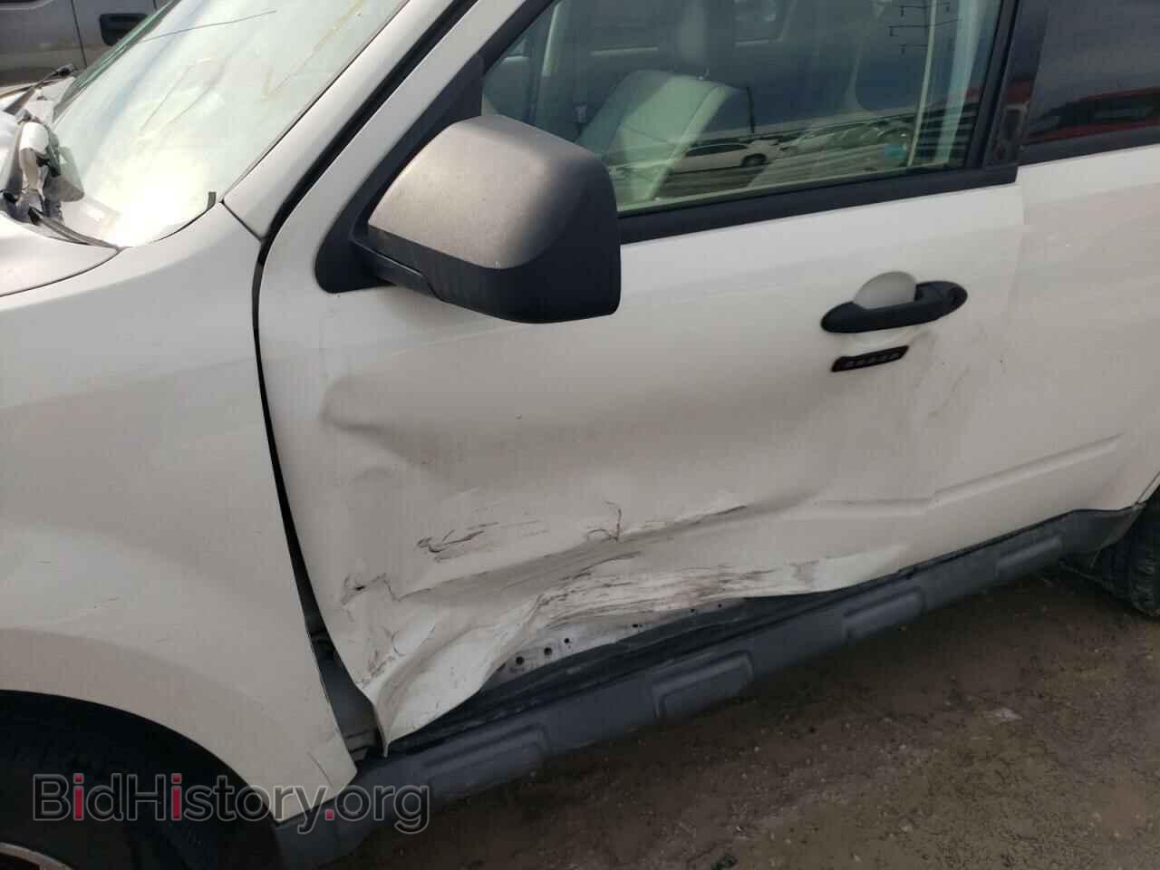 2011 FORD ESCAPE - VIN: 1FMCU0DG6BKA42068 - Фото 9