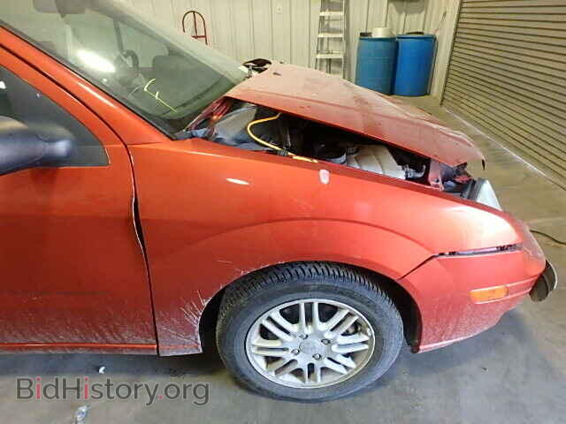 2005 FORD FOCUS - VIN: 3FAFP31N85R140781 - Фото 9