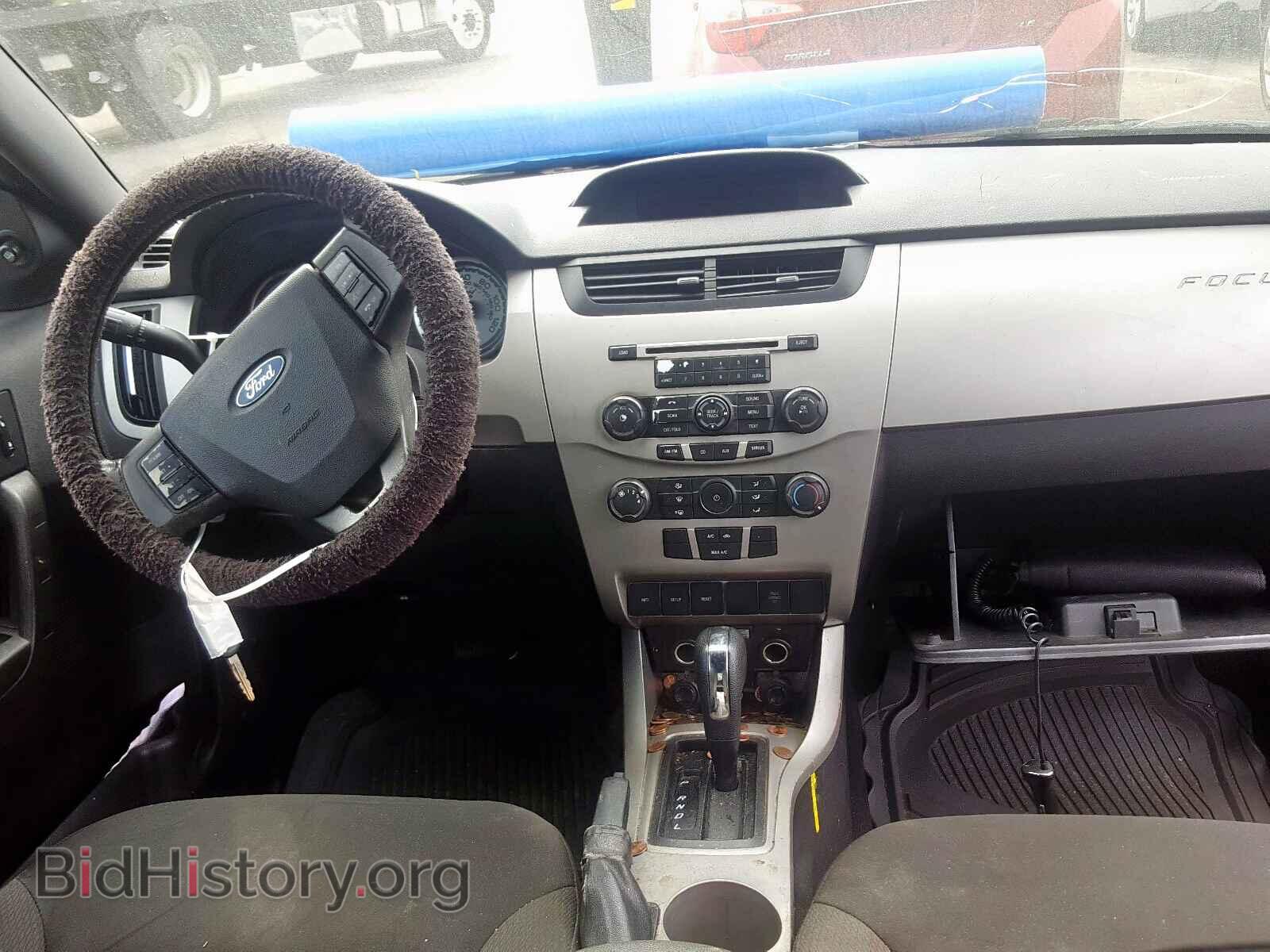 2008 FORD FOCUS - VIN: 1FAHP35N88W234101 - Photo 9