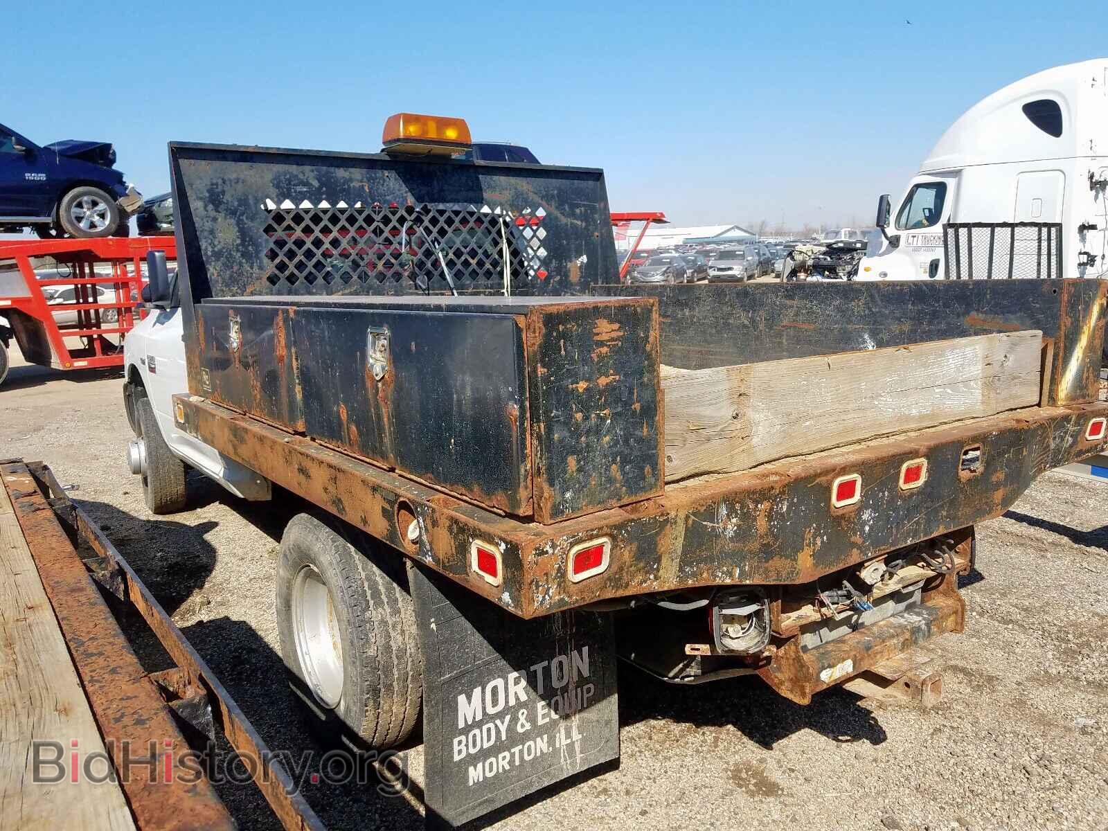 2011 DODGE RAM 3500 - VIN: 3D6WF4ET8BG608022 - Фото 3
