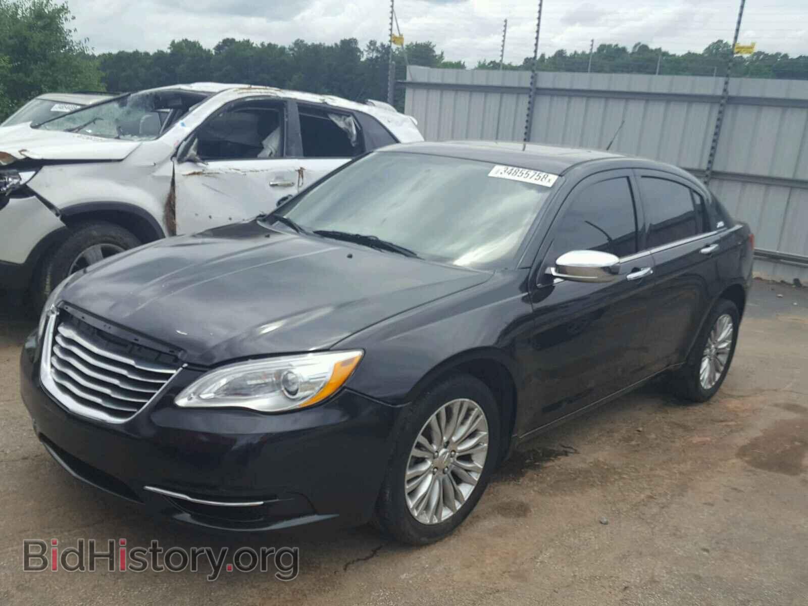 2011 CHRYSLER 200 - VIN: 1C3BC2FG6BN520164 - Фото 2