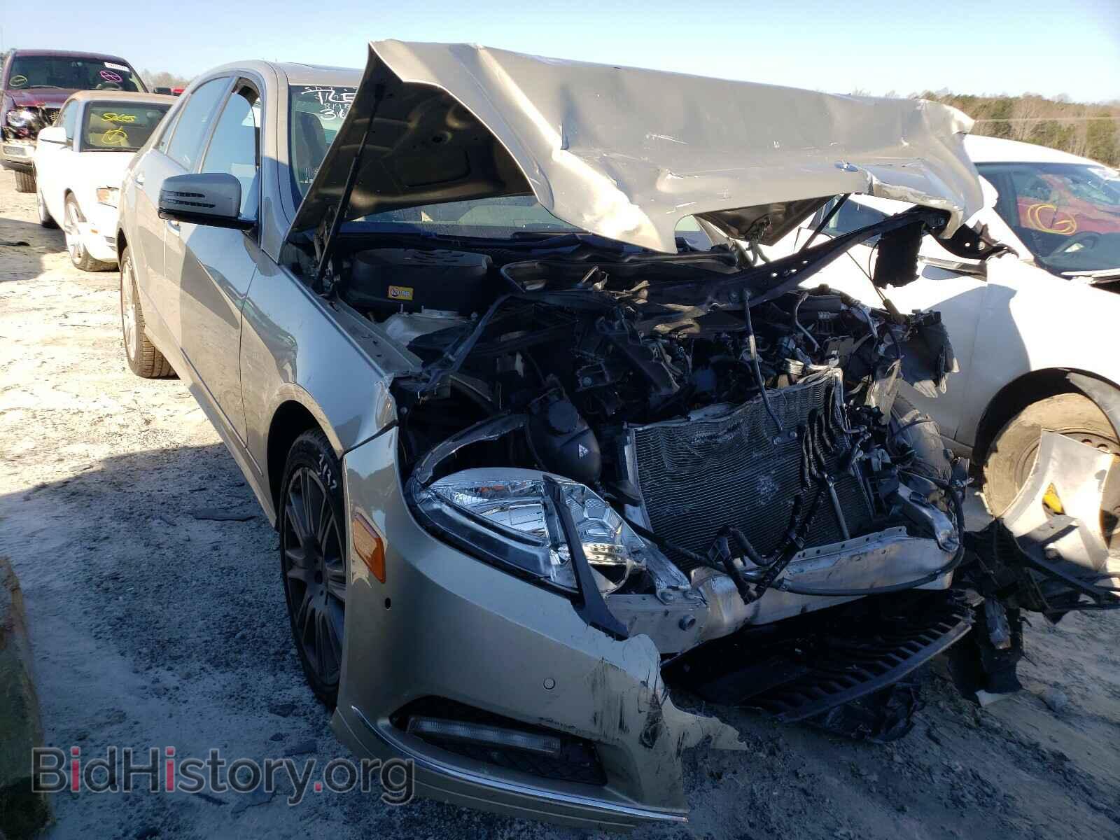 Photo WDDHF5KB7DA671281 - MERCEDES-BENZ E CLASS 2013