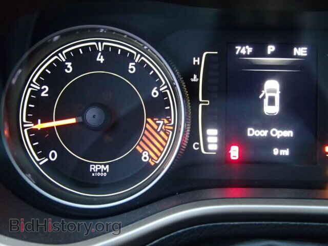 2014 JEEP CHEROKEE - VIN: 1C4PJLCS3EW299840 - Фото 8