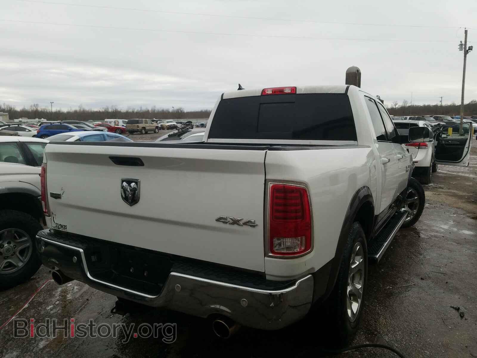 2017 RAM 1500 - VIN: 1C6RR7NT1HS823844 - Фото 4