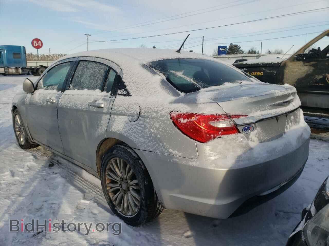 2012 CHRYSLER 200 - VIN: 1C3CCBAB2CN101181 - Фото 3