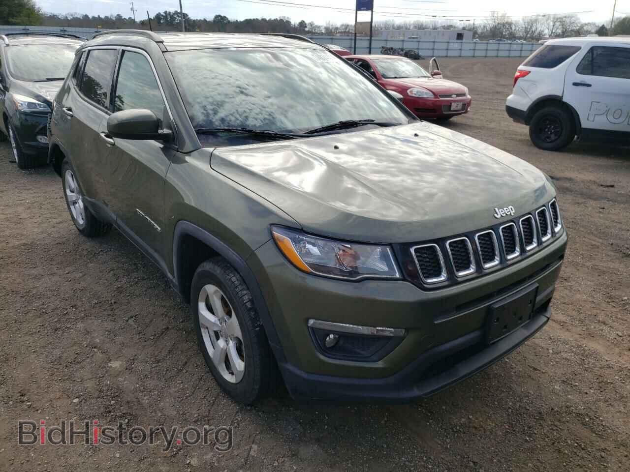 Фотография 3C4NJDBB1HT693037 - JEEP COMPASS 2017