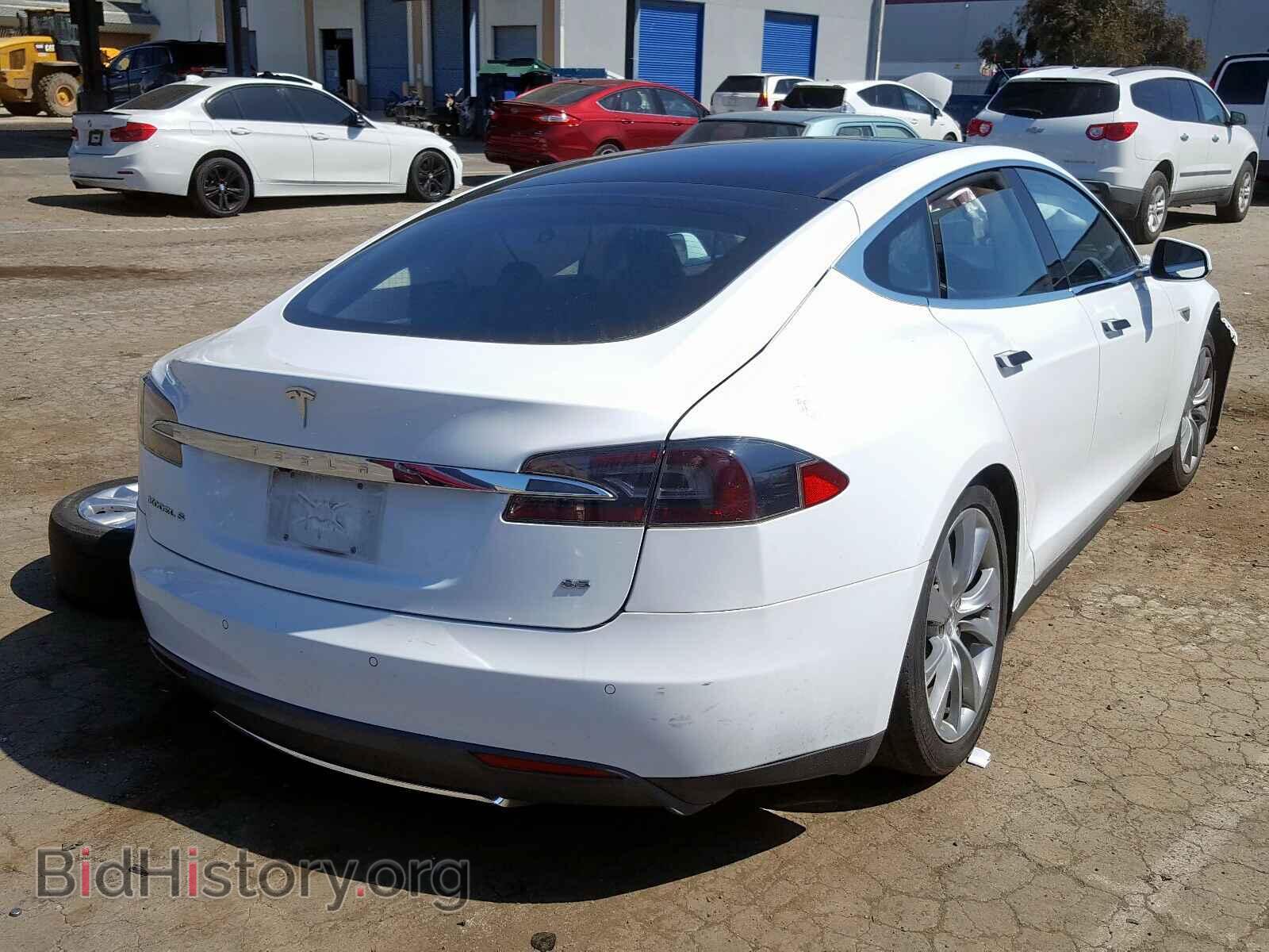 2014 TESLA MODEL S - VIN: 5YJSA1H18EFP33513 - Photo 4