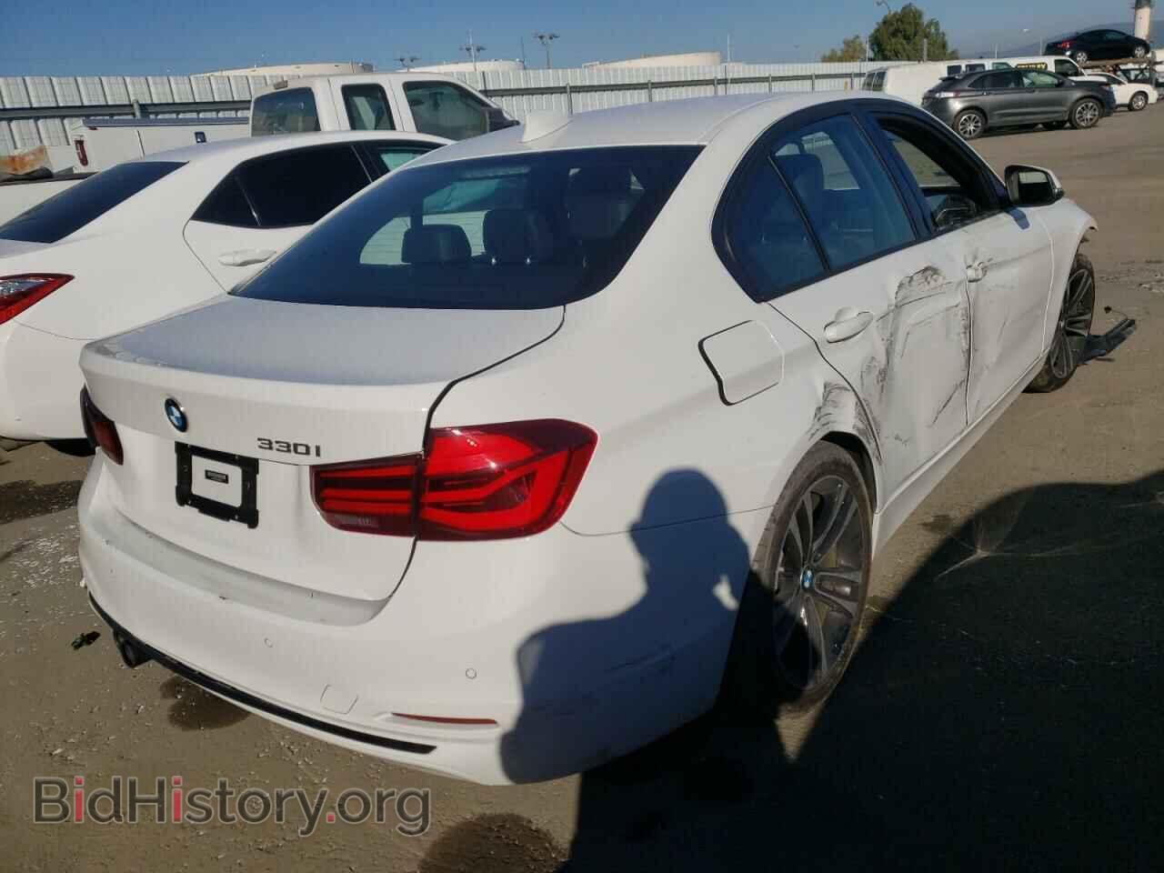 2018 BMW 3 SERIES - VIN: WBA8B9C58JEE82939 - Фото 4