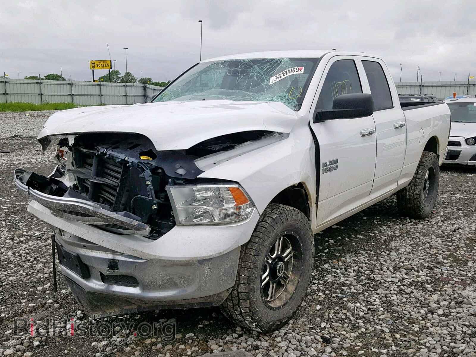 2014 RAM 1500 SLT - VIN: 1C6RR7GT5ES333786 - Фото 2