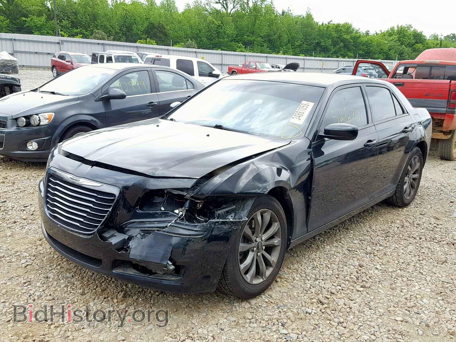 2014 CHRYSLER 300 - VIN: 2C3CCAGG4EH238969 - Фото 2