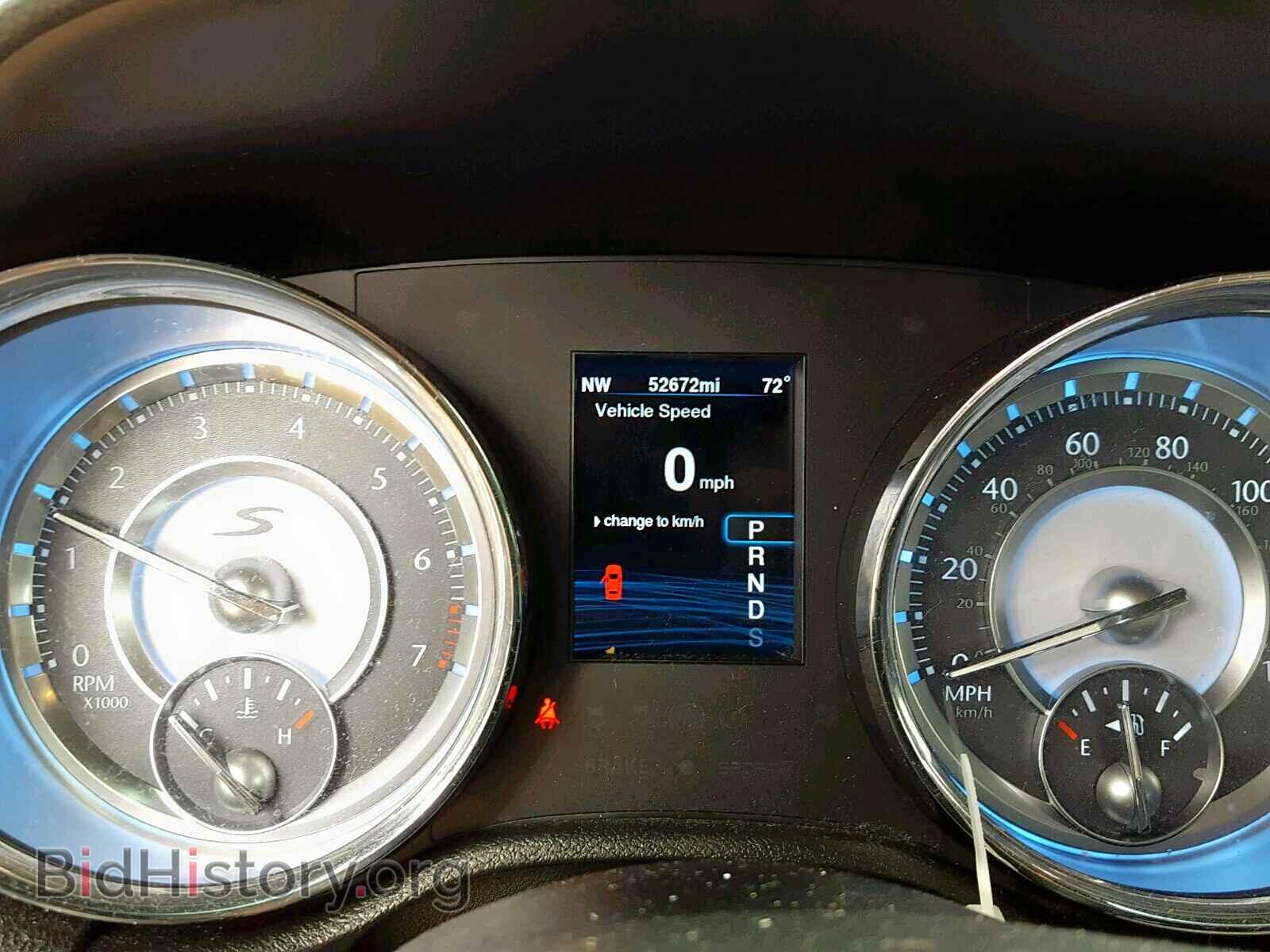2014 CHRYSLER 300 - VIN: 2C3CCAGG4EH238969 - Фото 8