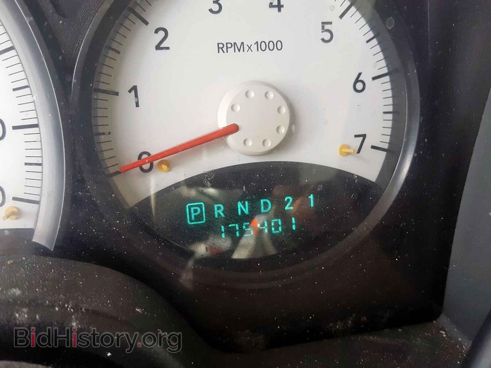 2006 DODGE DURANGO SX - VIN: 1D4HD38NX6F100608 - Фото 8