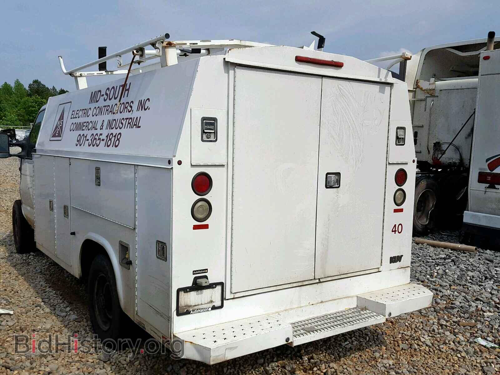 2011 FORD ECONOLINE - VIN: 1FDSE3FL0BDA72126 - Photo 3