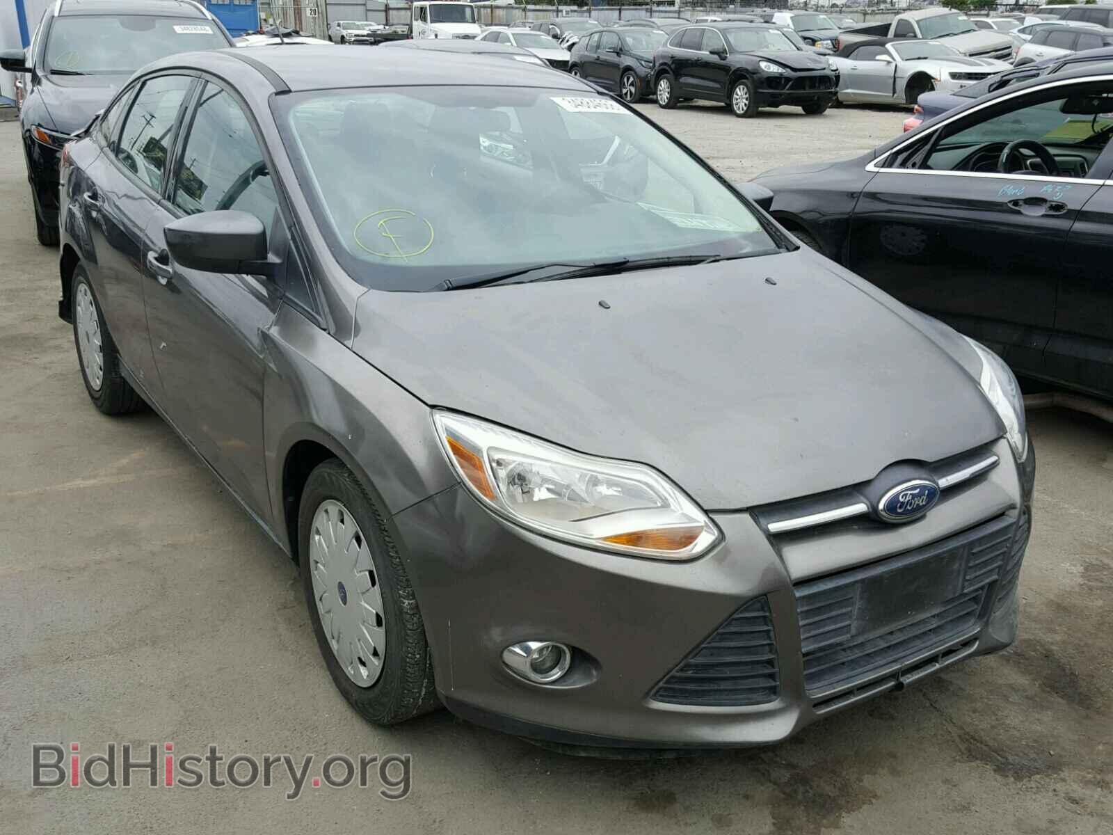 Фотография  - FORD FOCUS SE 2012