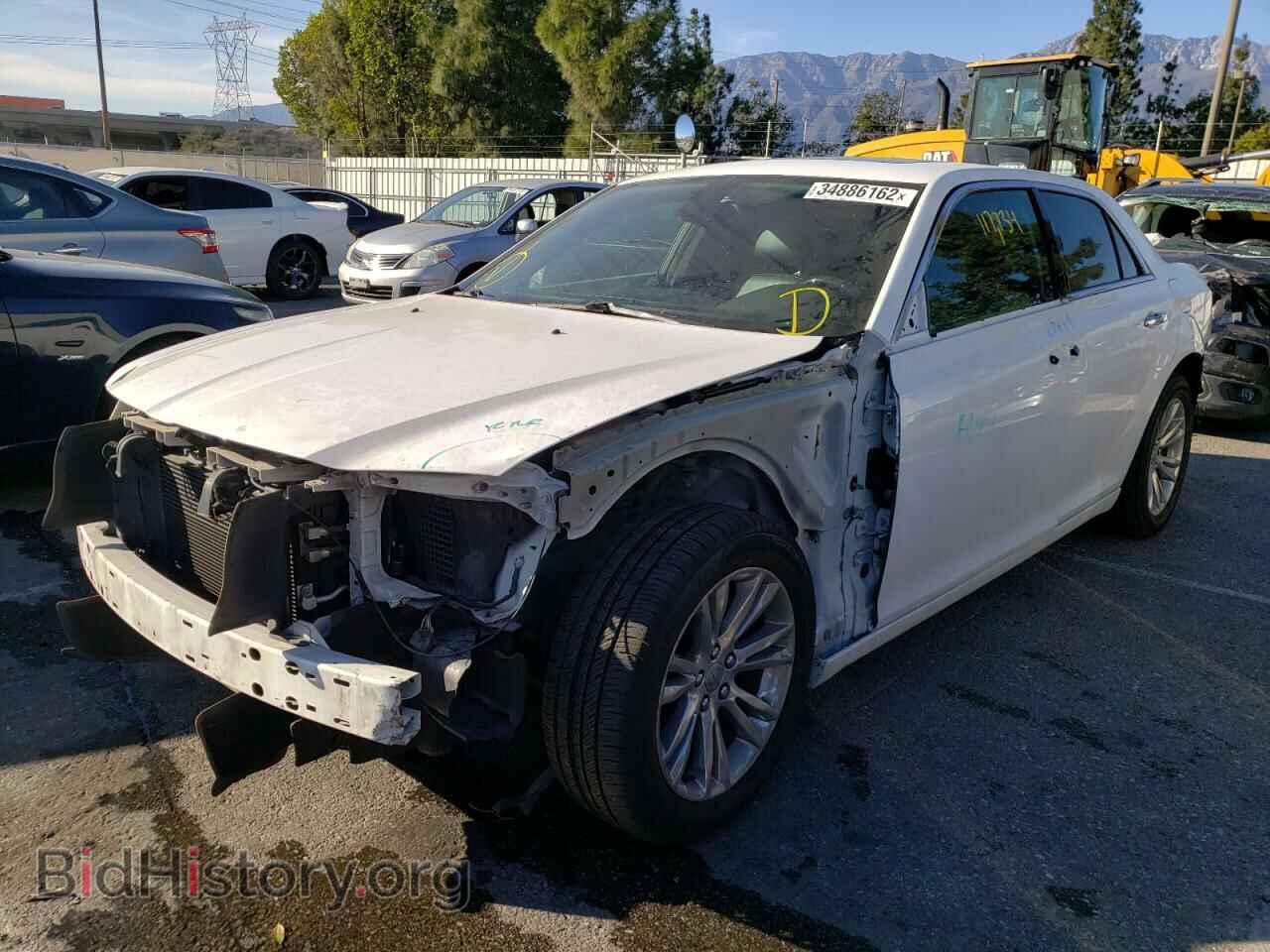 2015 CHRYSLER 300 - VIN: 2C3CCAEGXFH779951 - Фото 2