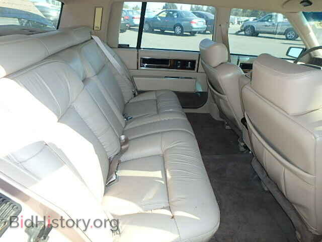 1993 CADILLAC DEVILLE - VIN: 1G6CD53BXP4248984 - Photo 6