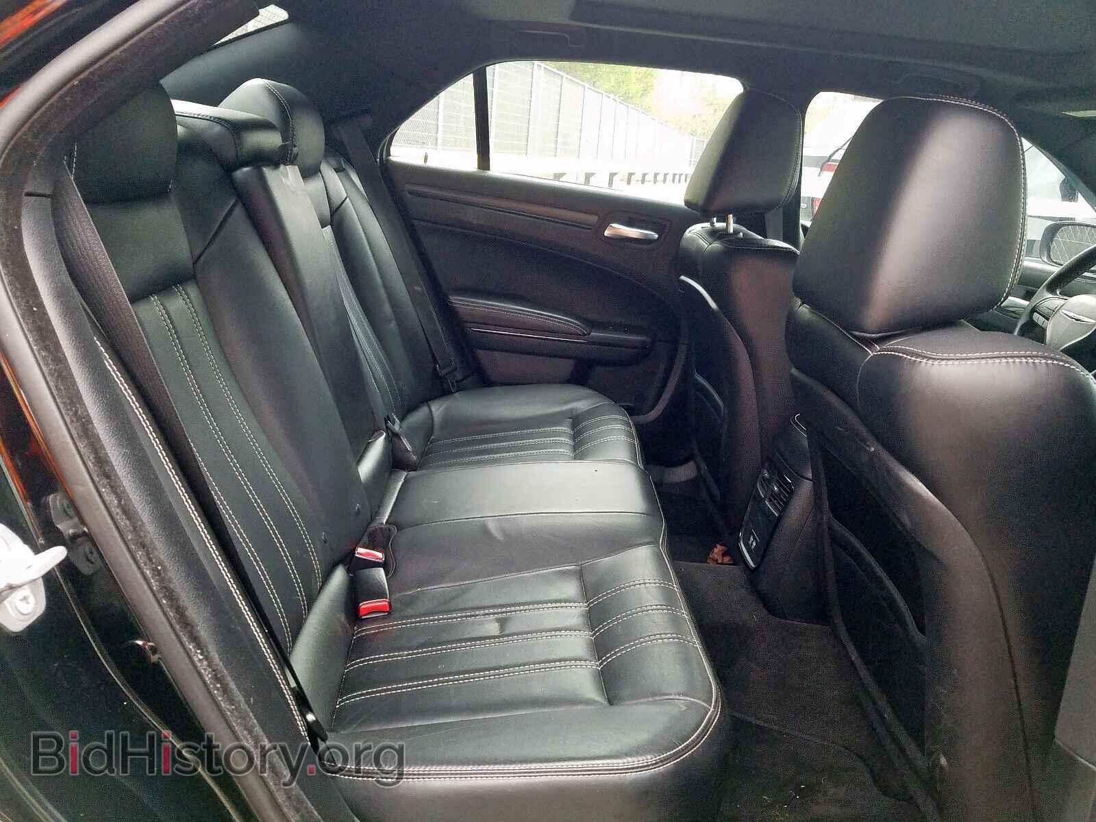 2015 CHRYSLER 300 - VIN: 2C3CCABG9FH828450 - Фото 6