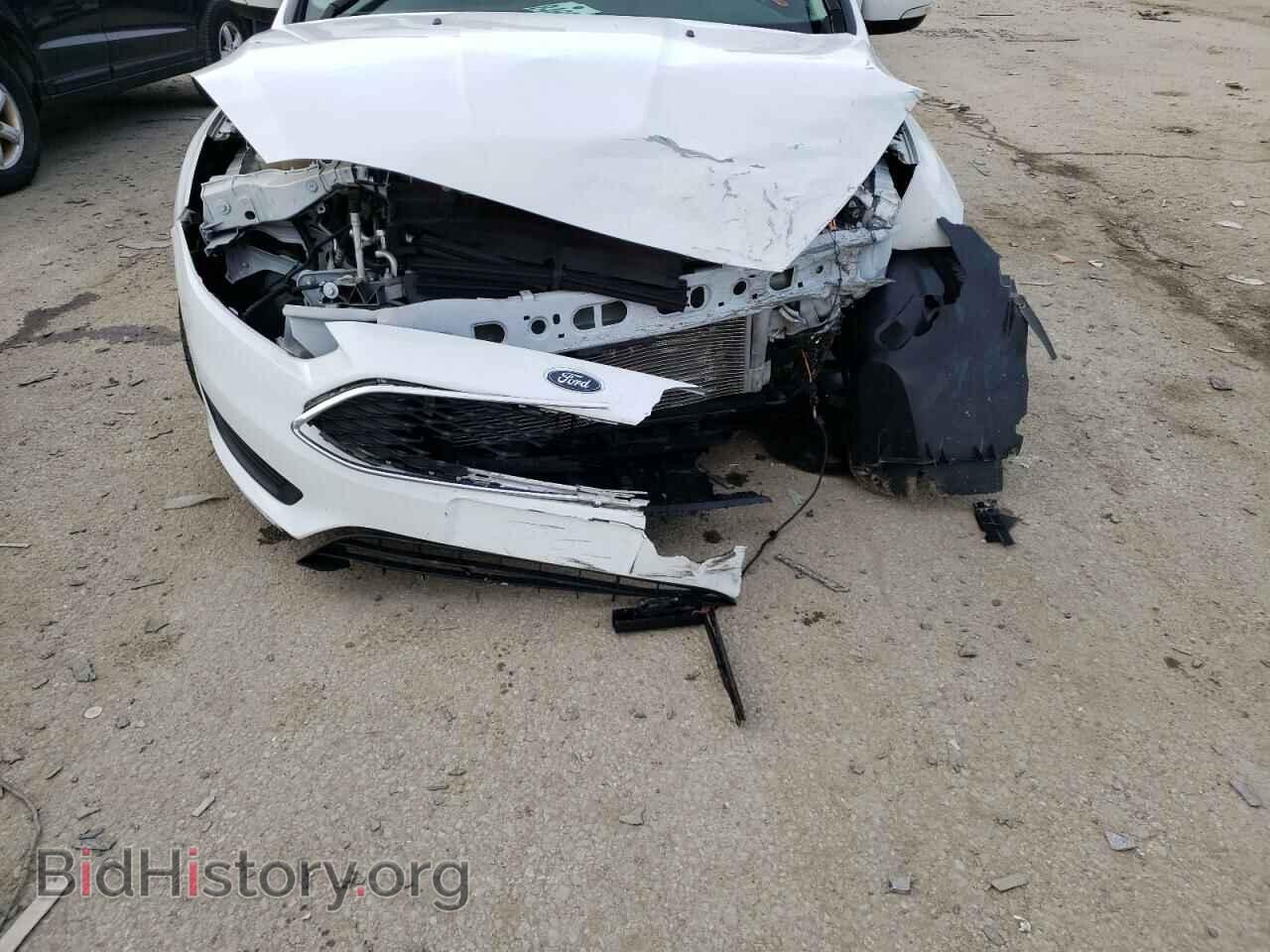 2017 FORD FOCUS - VIN: 1FADP3F25HL306246 - Фото 9