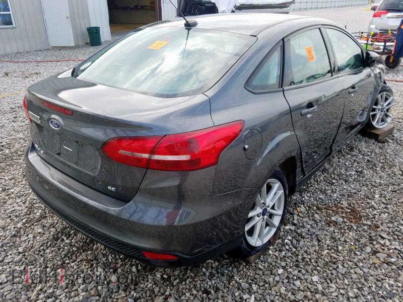 2017 Ford FOCUS (VIN 1FADP3F20HL205423) — фото 4 из 10