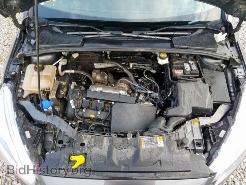 2017 Ford FOCUS (VIN 1FADP3F20HL205423) — фото 7 из 10