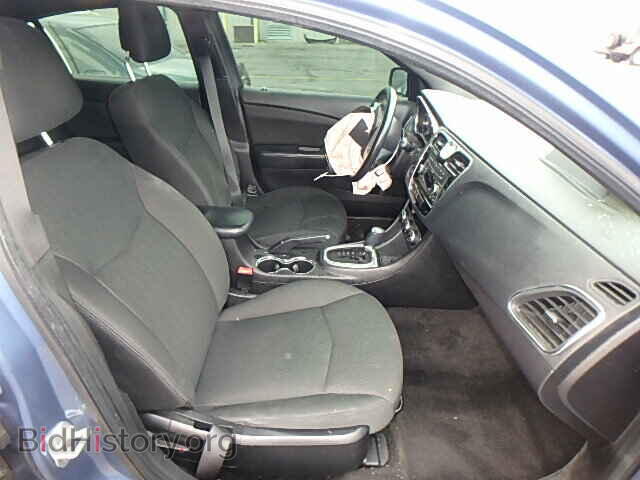 2011 CHRYSLER 200 - VIN: 1C3BC1FB4BN607950 - Photo 5