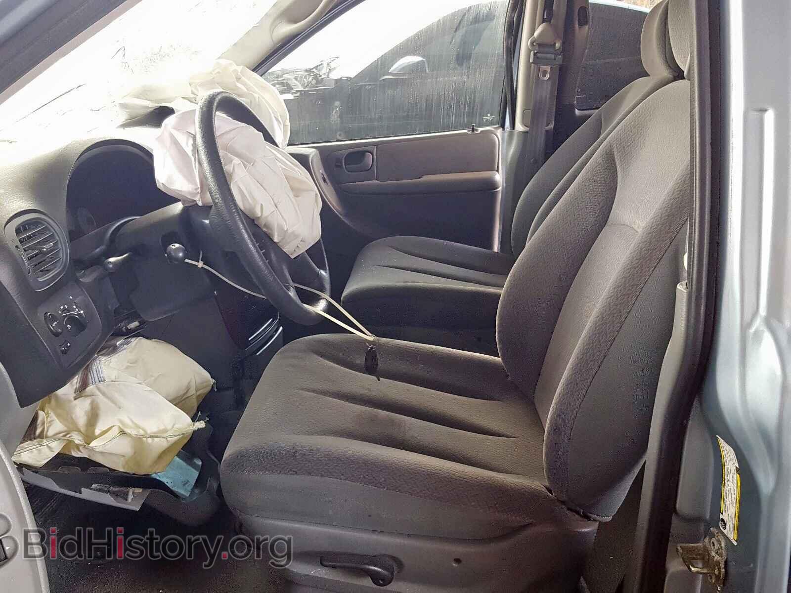 2005 CHRYSLER MINIVAN - VIN: 2C4GP44RX5R506197 - Фото 5
