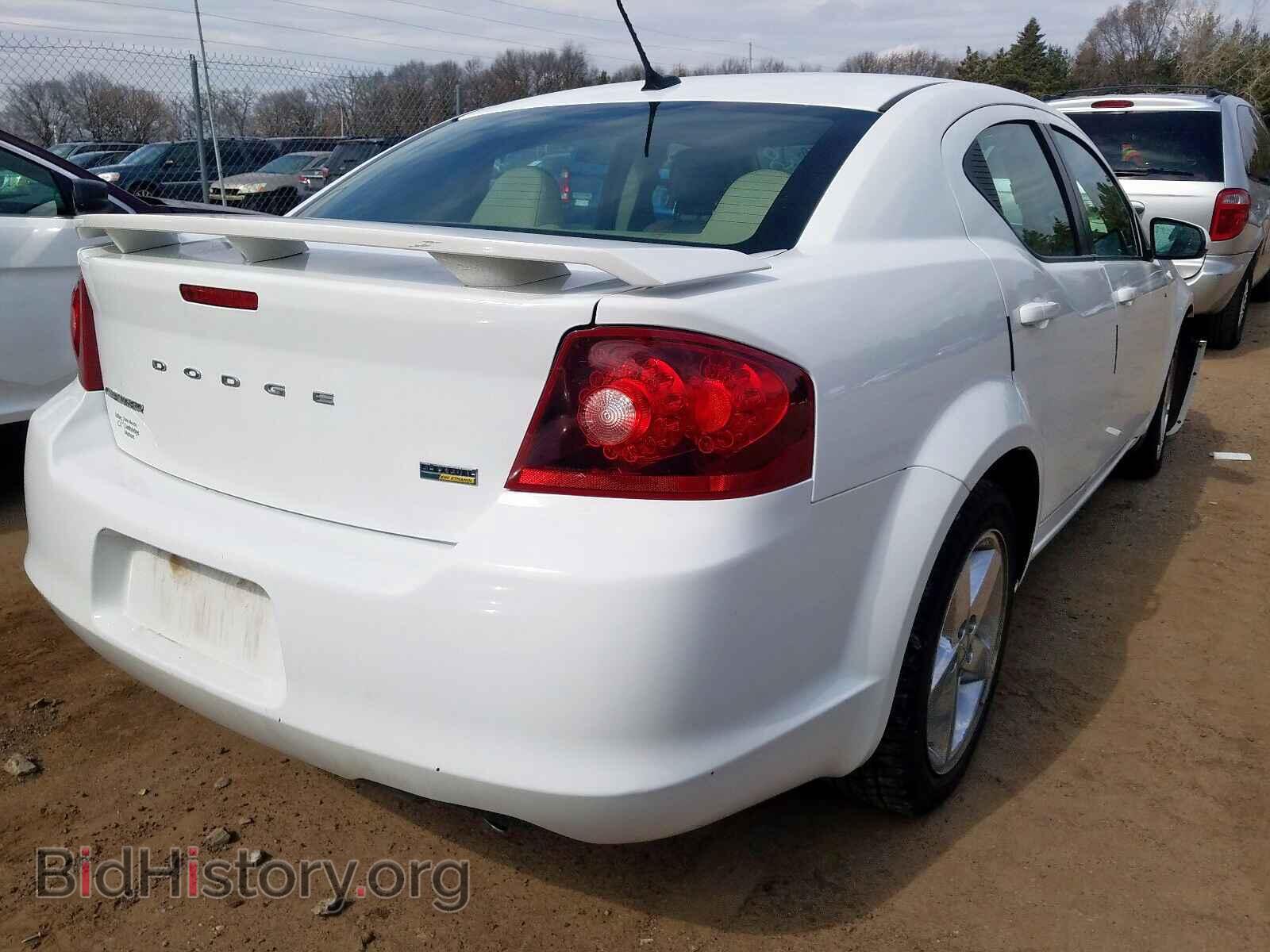 2011 DODGE AVENGER - VIN: 1B3BD2FG3BN572412 - Photo 4