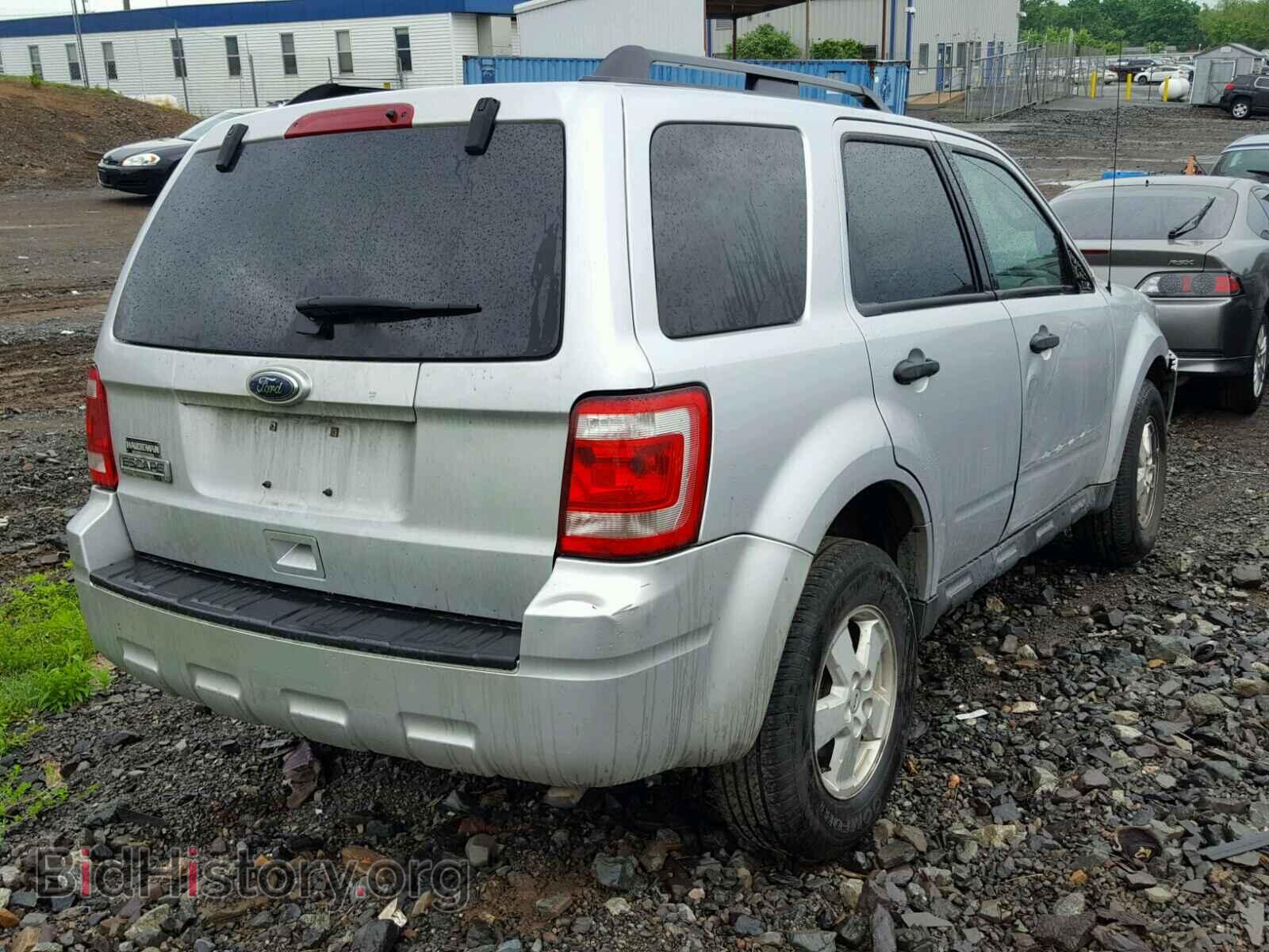 2011 FORD ESCAPE - VIN: 1FMCU9D76BKA65497 - Фото 4