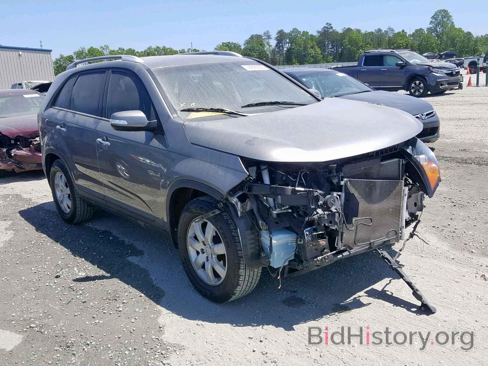 Photo 5XYKT3A6XDG380761 - KIA SORENTO LX 2013