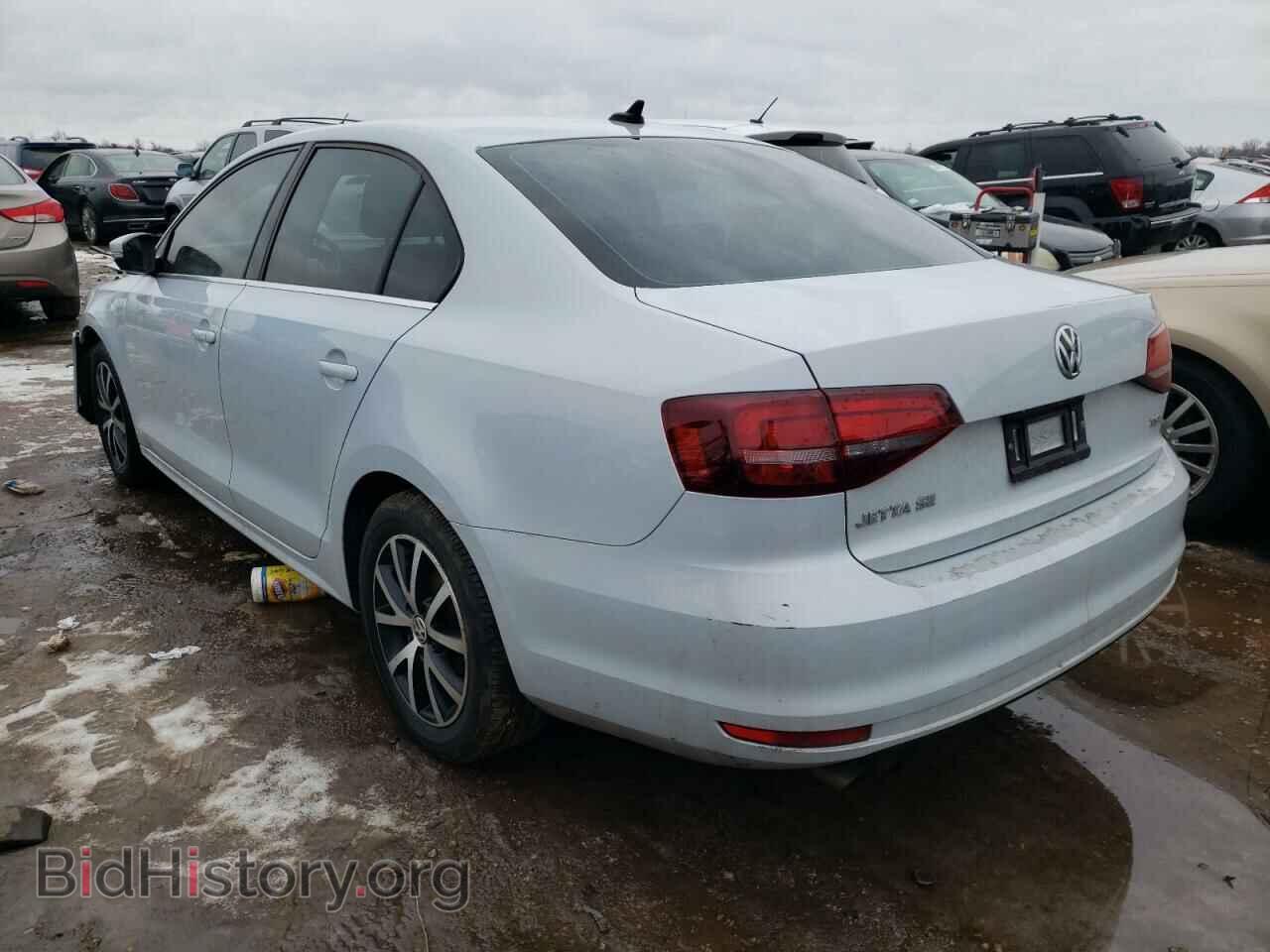 2017 VOLKSWAGEN JETTA - VIN: 3VWDB7AJ7HM362800 - Фото 3