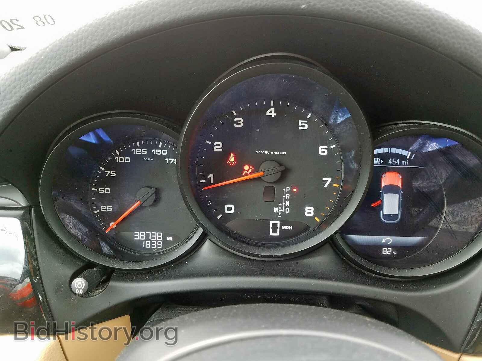 2018 PORSCHE MACAN - VIN: WP1AA2A50JLB06339 - Photo 8