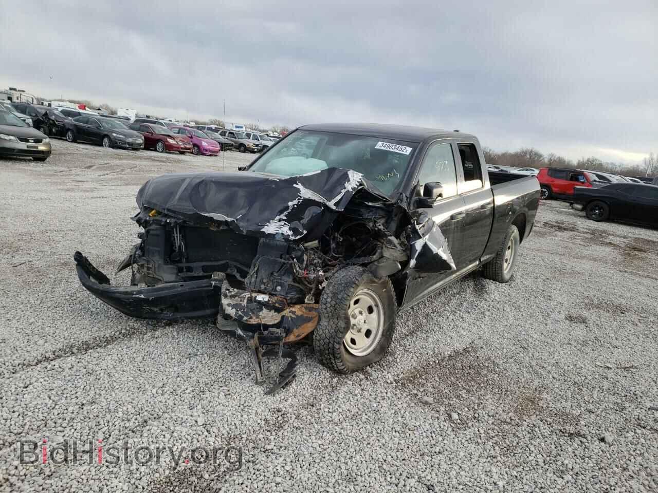 2016 RAM 1500 - VIN: 1C6RR7FG0GS413908 - Photo 2
